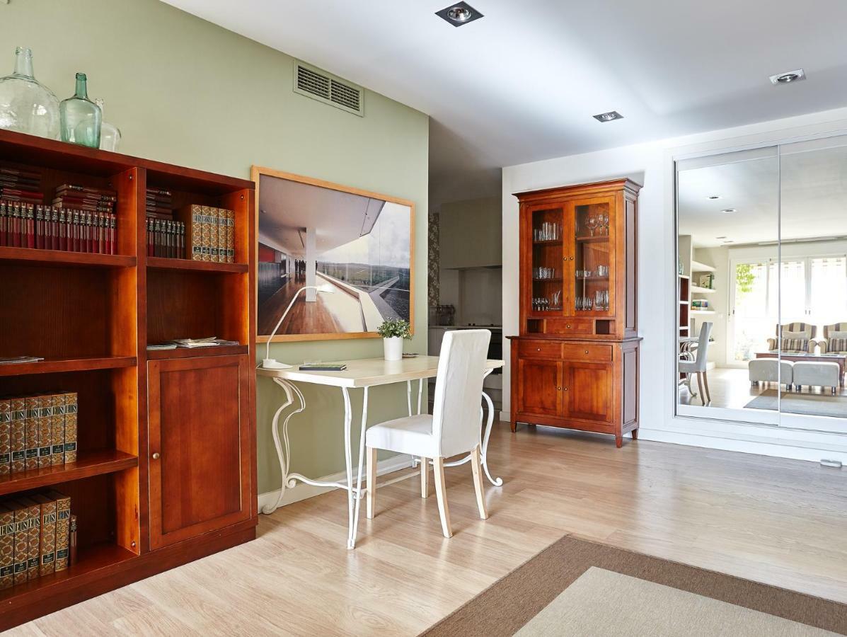 Apartamento Tibula Teatro Parking 메리다 외부 사진